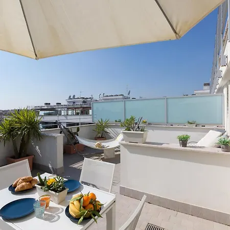Boutique Domus Trastevere Penthouse * Рим