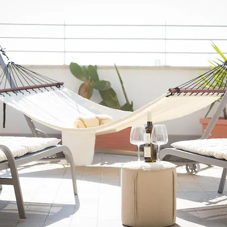 Boutique Domus Trastevere Penthouse Rome